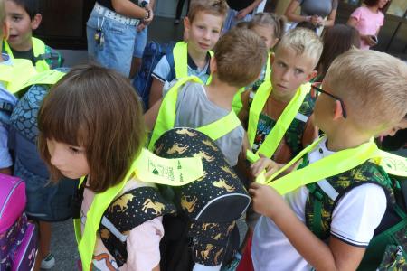 PRVI ŠOLSKI DAN CERKNICA 19 FOTO LJUBO VUKELIČ